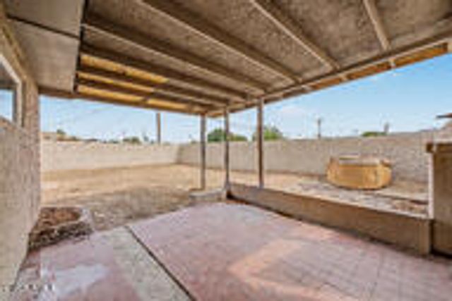 8221 N 29TH Drive, Phoenix, AZ 85051