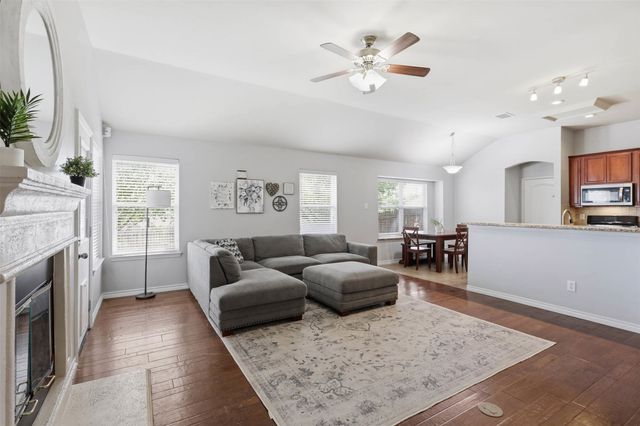 8900 Arcadia Park Drive, Fort Worth, TX 76244