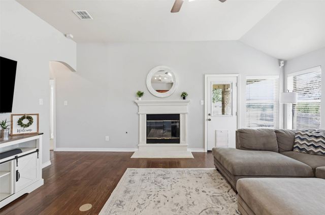 8900 Arcadia Park Drive, Fort Worth, TX 76244