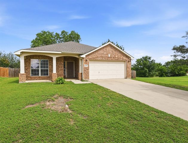 8900 Arcadia Park Drive, Fort Worth, TX 76244