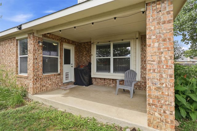 8900 Arcadia Park Drive, Fort Worth, TX 76244