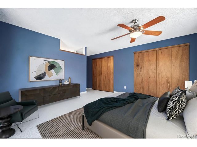 1956 S Balsam St, Lakewood, CO 80227