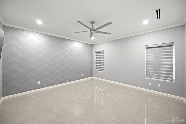 3313 Showboat Drive, Edinburg, TX 78541