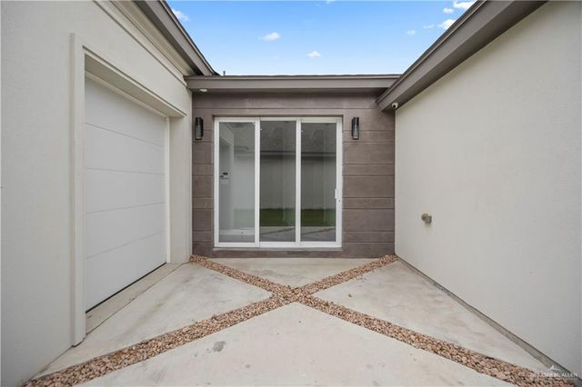 3313 Showboat Drive, Edinburg, TX 78541