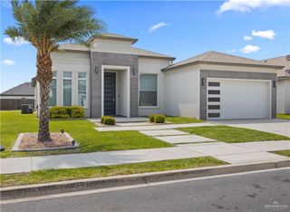 3313 Showboat Drive, Edinburg, TX 78541