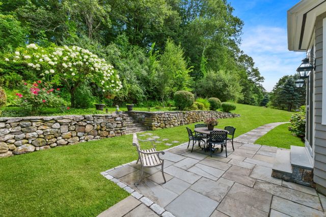 2 Longwood Drive, Redding, CT 06896
