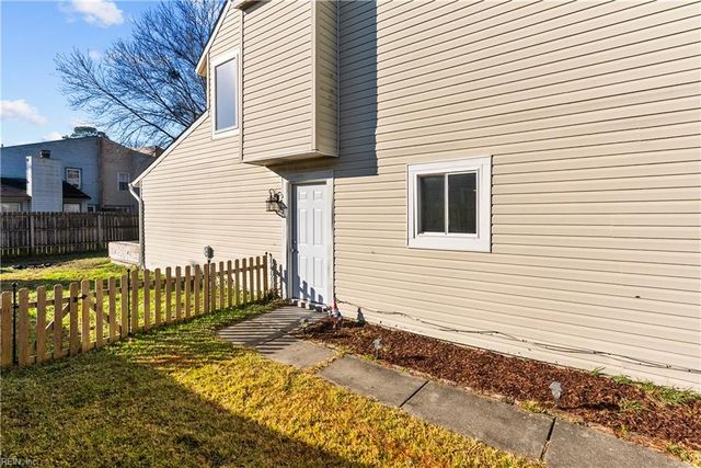 5957 Buckminister LN Lane, Virginia Beach, VA 23462