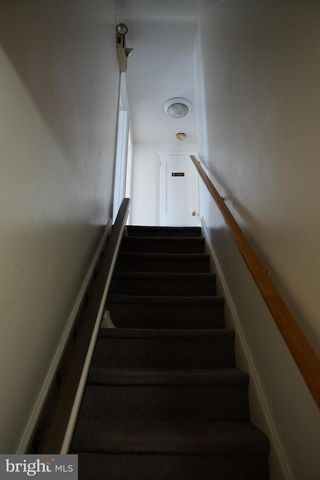 121 N EAGLE RD, Havertown, PA 19083