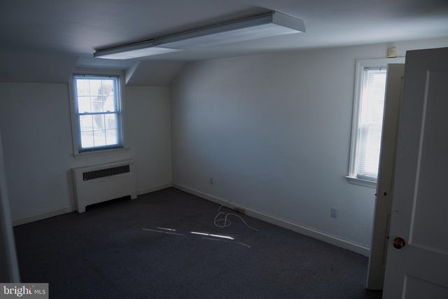 121 N EAGLE RD, Havertown, PA 19083