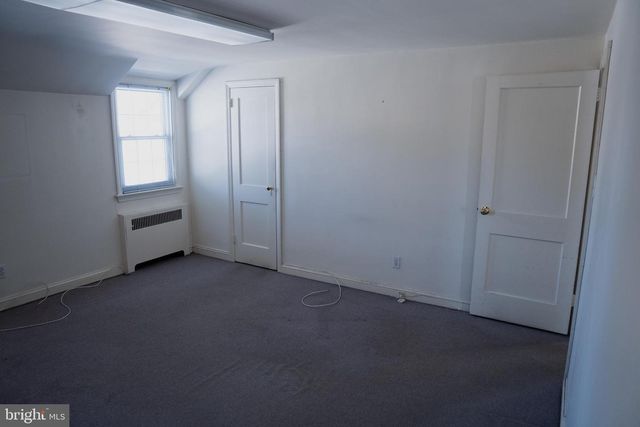 121 N EAGLE RD, Havertown, PA 19083