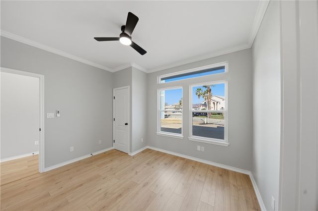 13745 Tajamar St, Corpus Christi, TX 78418