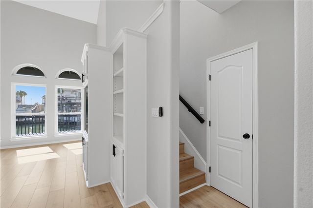 13745 Tajamar St, Corpus Christi, TX 78418