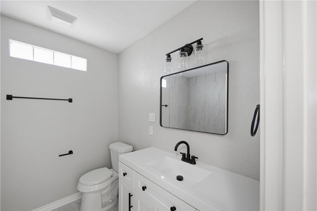 13745 Tajamar St, Corpus Christi, TX 78418