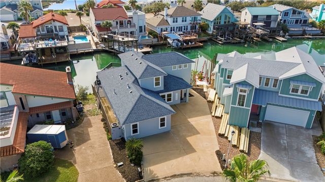 13745 Tajamar St, Corpus Christi, TX 78418