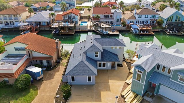 13745 Tajamar St, Corpus Christi, TX 78418