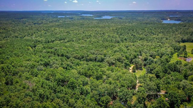 3754 Freehill Road, Bismarck, AR 71929