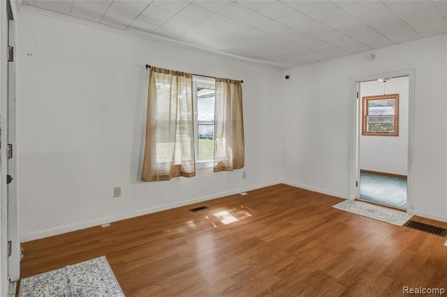1811 Vermont Avenue, Lansing, MI 48906