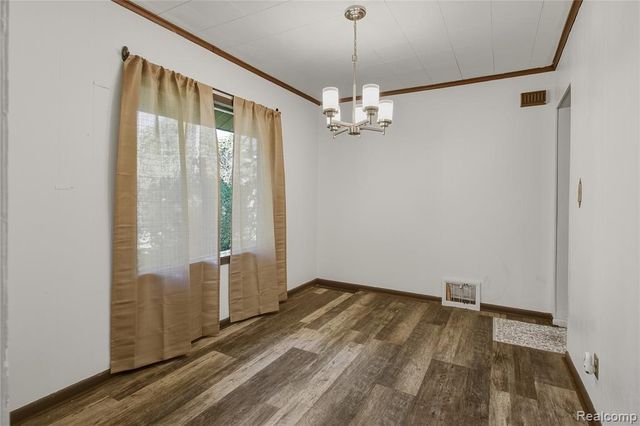 1811 Vermont Avenue, Lansing, MI 48906