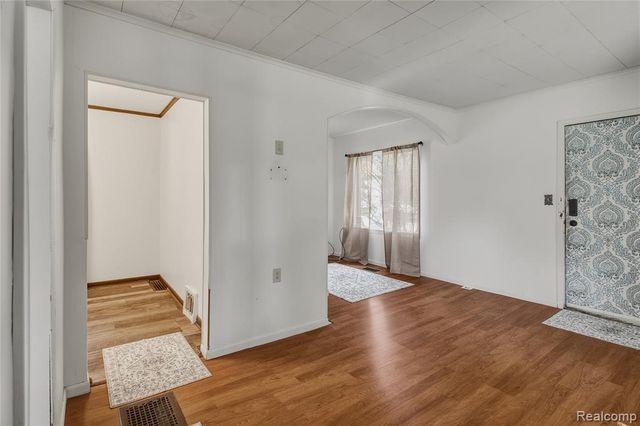 1811 Vermont Avenue, Lansing, MI 48906
