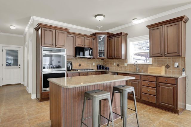 245 AMBER WAVES LN, Collierville, TN 38017