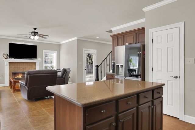 245 AMBER WAVES LN, Collierville, TN 38017