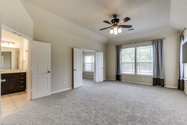 2226 Abela Drive, Waxahachie, TX 75165