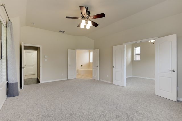 2226 Abela Drive, Waxahachie, TX 75165