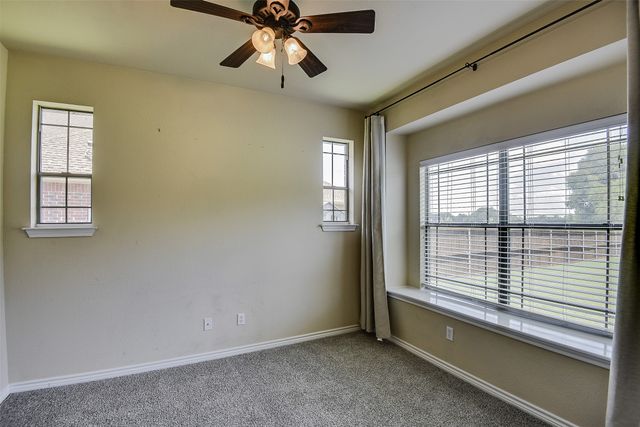 2226 Abela Drive, Waxahachie, TX 75165