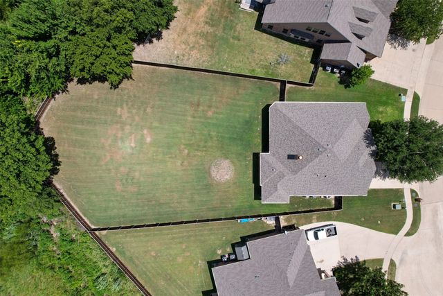 2226 Abela Drive, Waxahachie, TX 75165