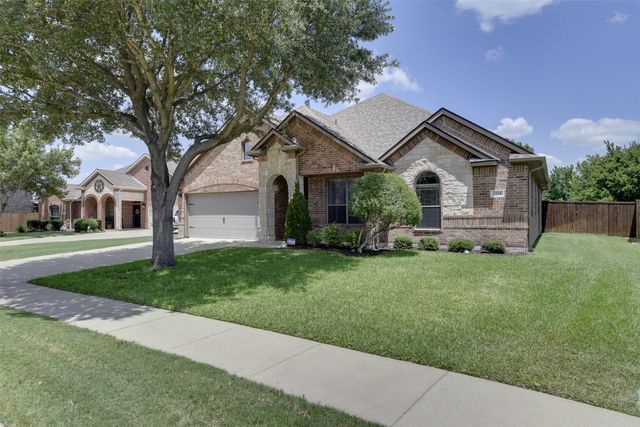 2226 Abela Drive, Waxahachie, TX 75165