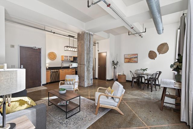 350 Saint Peter Street 504, Saint Paul, MN 55102