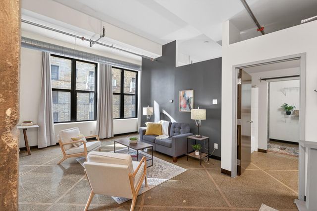 350 Saint Peter Street 504, Saint Paul, MN 55102