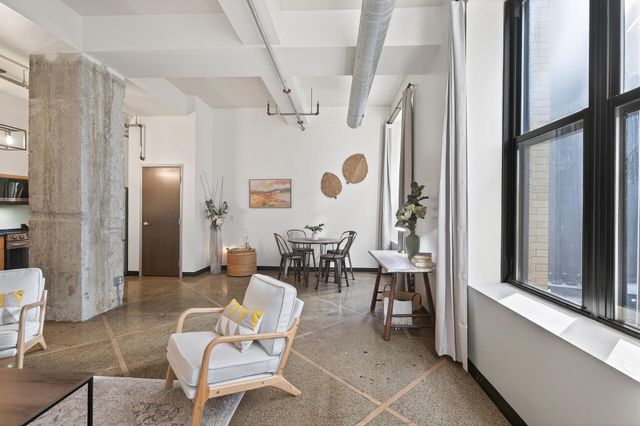 350 Saint Peter Street 504, Saint Paul, MN 55102