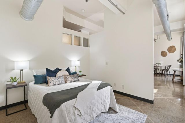 350 Saint Peter Street 504, Saint Paul, MN 55102