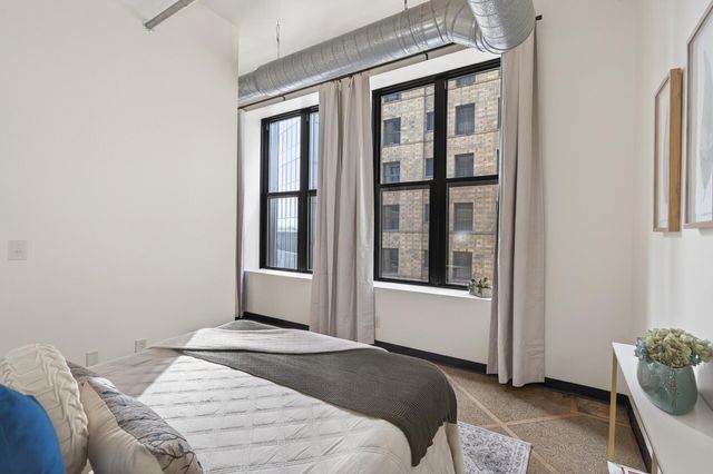 350 Saint Peter Street 504, Saint Paul, MN 55102