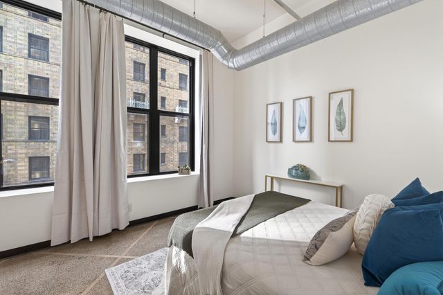 350 Saint Peter Street 504, Saint Paul, MN 55102