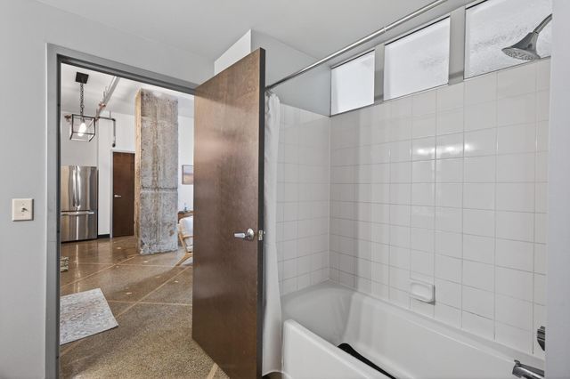 350 Saint Peter Street 504, Saint Paul, MN 55102