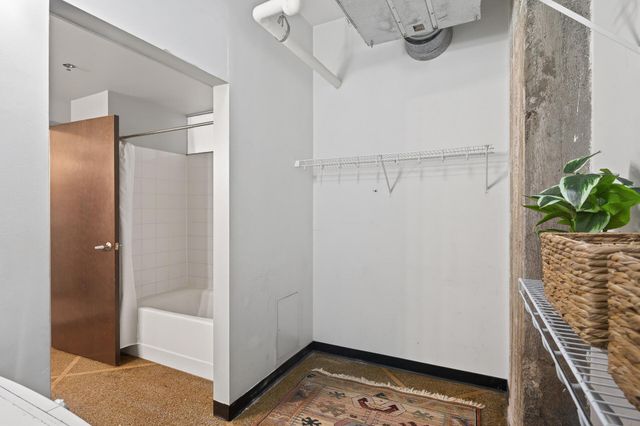 350 Saint Peter Street 504, Saint Paul, MN 55102