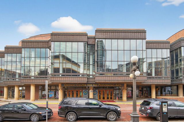 350 Saint Peter Street 504, Saint Paul, MN 55102