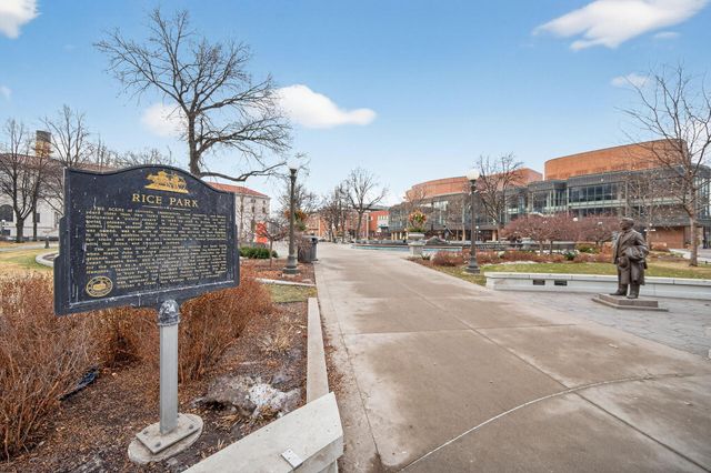 350 Saint Peter Street 504, Saint Paul, MN 55102