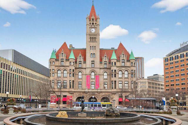 350 Saint Peter Street 504, Saint Paul, MN 55102