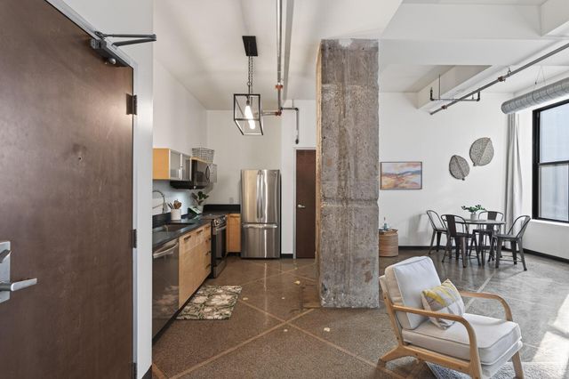 350 Saint Peter Street 504, Saint Paul, MN 55102