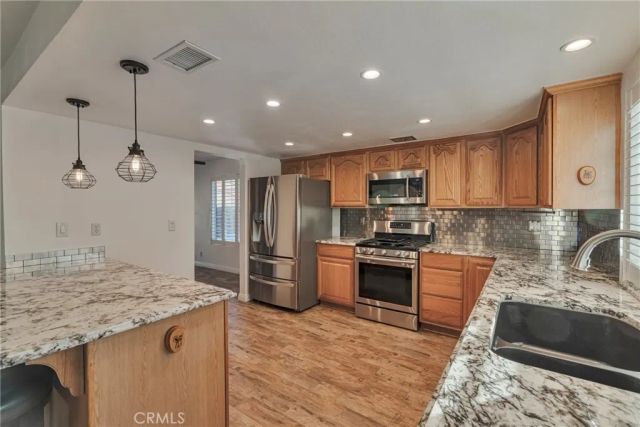 29015 Gladiolus, Canyon Country, CA 91387