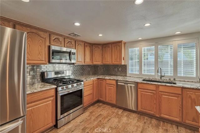 29015 Gladiolus, Canyon Country, CA 91387