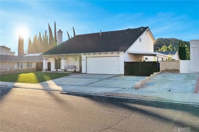 29015 Gladiolus, Canyon Country, CA 91387