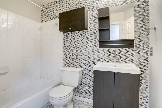 14608 Walt Whitman TRL B, Pflugerville, TX 78660