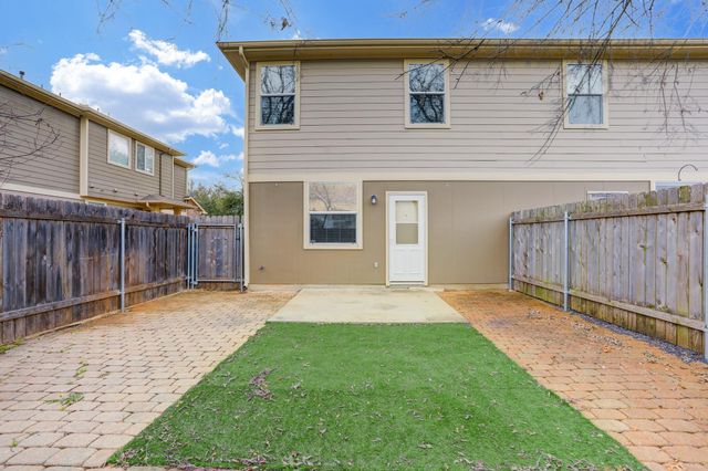 14608 Walt Whitman TRL B, Pflugerville, TX 78660