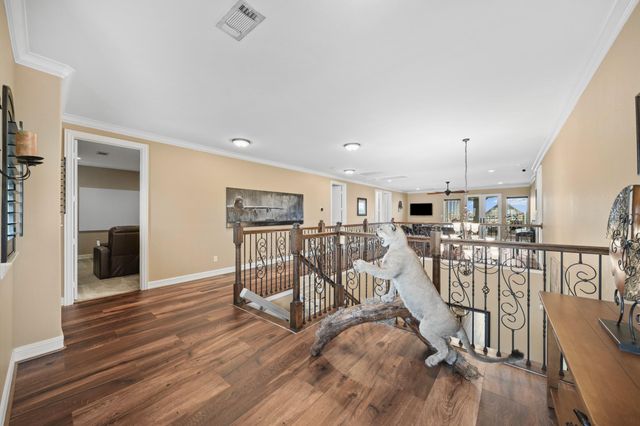 729 Pegasus Lane, League City, TX 77573