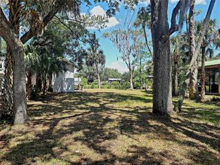 000 SE 245TH STREET, Suwannee, FL 32692
