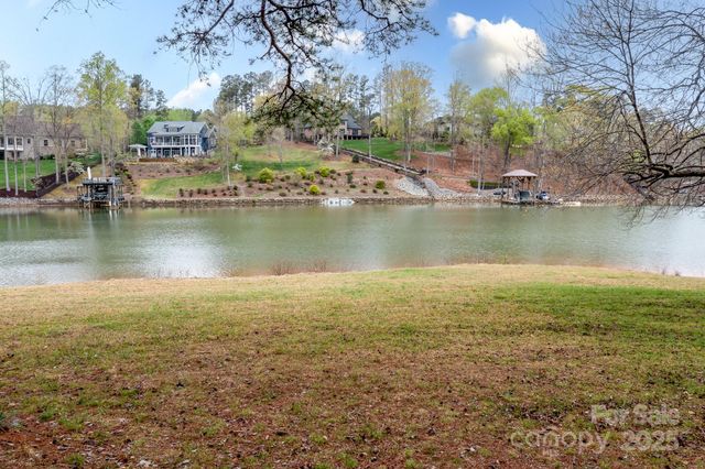 7310 Elmwood Lane, Denver, NC 28037